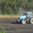 Több hektár árpa égett Döbröközön