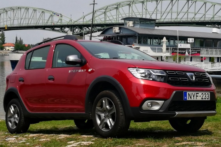 Így maxold ki a szabadidő-jellemet! – Teszt: Dacia Sandero Stepway 1,5 dCi