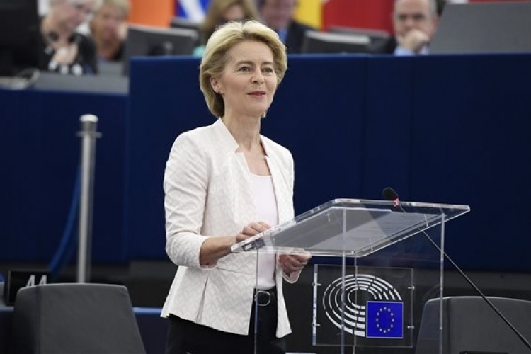 Von der Leyen: egyedülálló kereskedelmi egyezményt ajánlunk a briteknek